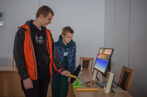 TFNIS 2025 dzień 2 (26.04.2025).  [fot. Mikołaj Kuras, Andrzej Romański, Adam Zakrzewski] zdjęcie reportażowe z wydarzenia festiwalowego. Kliknij, aby powiększyć zdjęcie