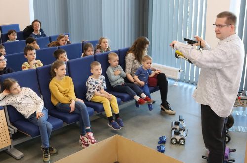 Dzień 4 TFNiS 2026 (27.04.2026).  [fot. Mikołaj Kuras, Andrzej Romański, Adam Zakrzewski] zdjęcie reportażowe z wydarzenia festiwalowego. Kliknij, aby powiększyć zdjęcie