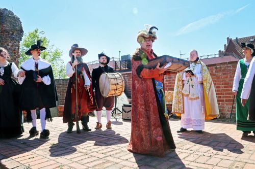 TFNIS 2025 dzień 3 (27.04.2025).  [fot. Mikołaj Kuras, Andrzej Romański, Adam Zakrzewski] zdjęcie reportażowe z wydarzenia festiwalowego. Kliknij, aby powiększyć zdjęcie