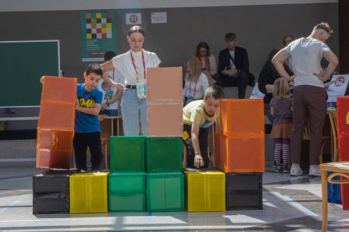 TFNIS 2025 dzień 2 (26.04.2025).  [fot. Mikołaj Kuras, Andrzej Romański, Adam Zakrzewski] zdjęcie reportażowe z wydarzenia festiwalowego. Kliknij, aby powiększyć zdjęcie