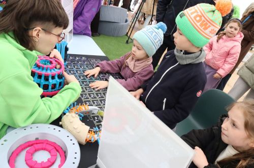 Dzień 3 TFNiS 2026 (26.04.2026).  [fot. Mikołaj Kuras, Andrzej Romański, Adam Zakrzewski] zdjęcie reportażowe z wydarzenia festiwalowego. Kliknij, aby powiększyć zdjęcie