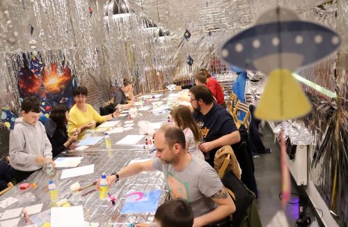 TFNIS 2025 dzień 3 (27.04.2025).  [fot. Mikołaj Kuras, Andrzej Romański, Adam Zakrzewski] zdjęcie reportażowe z wydarzenia festiwalowego. Kliknij, aby powiększyć zdjęcie