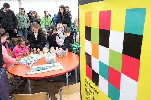 Dzień 3 TFNiS 2026 (26.04.2026).  [fot. Mikołaj Kuras, Andrzej Romański, Adam Zakrzewski] zdjęcie reportażowe z wydarzenia festiwalowego. Kliknij, aby powiększyć zdjęcie