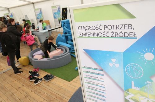 Dzień 3 TFNiS 2026 (26.04.2026).  [fot. Mikołaj Kuras, Andrzej Romański, Adam Zakrzewski] zdjęcie reportażowe z wydarzenia festiwalowego. Kliknij, aby powiększyć zdjęcie