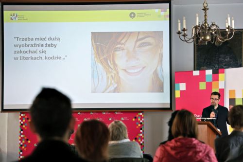 Dzień 3 TFNiS 2026 (26.04.2026).  [fot. Mikołaj Kuras, Andrzej Romański, Adam Zakrzewski] zdjęcie reportażowe z wydarzenia festiwalowego. Kliknij, aby powiększyć zdjęcie