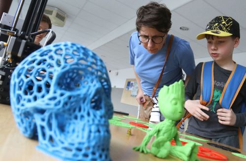 Dzień 3 (24.04.2023, fot. Andrzej Romański, Adam Zakrzewski).  zdjęcie reportażowe z wydarzenia festiwalowego. Kliknij, aby powiększyć zdjęcie